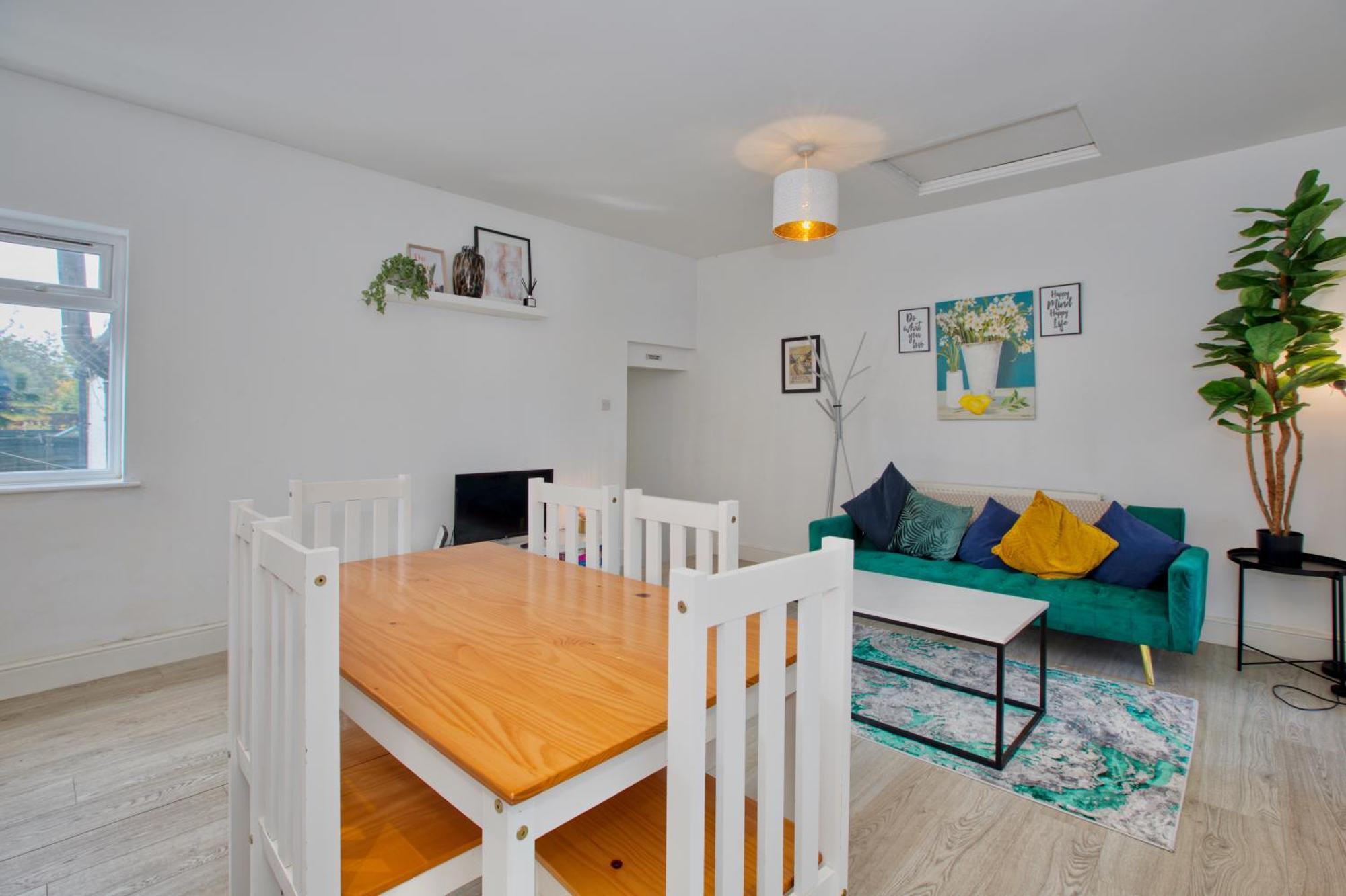 Modern 5-Beds - City Centre - Free Parking - Temple - By Hinkley Homes Short Lets & Serviced Accommodation Bristol Exteriör bild